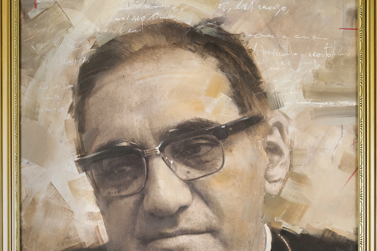 Magenta, il ritratto del santo Oscar Romero (Foto Roberto Garavaglia)