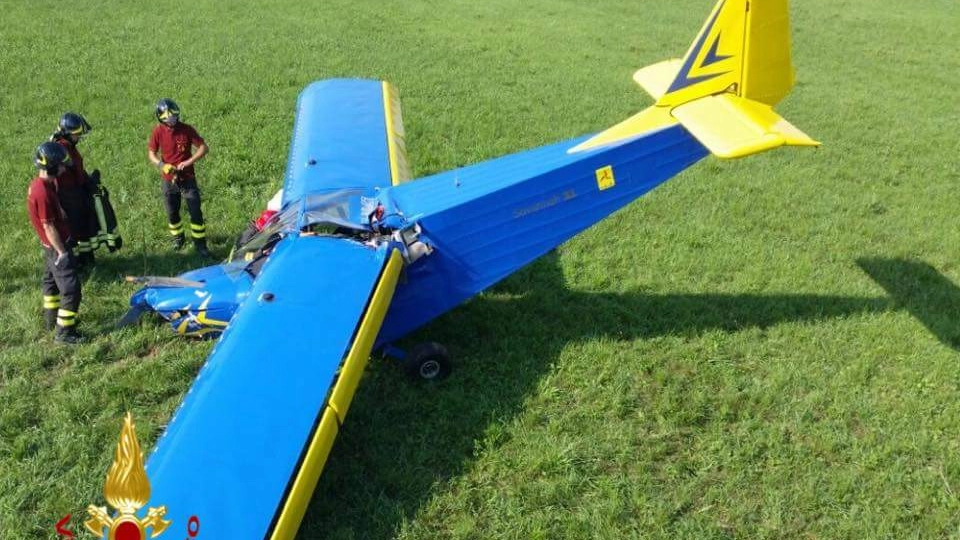 Il velivolo precipitato a Cornegliano Il velivolo precipitato a Cornegliano