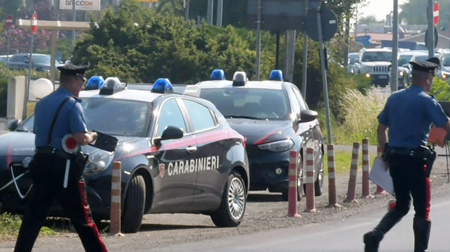 Indagano i carabinieri Indagano i carabinieri