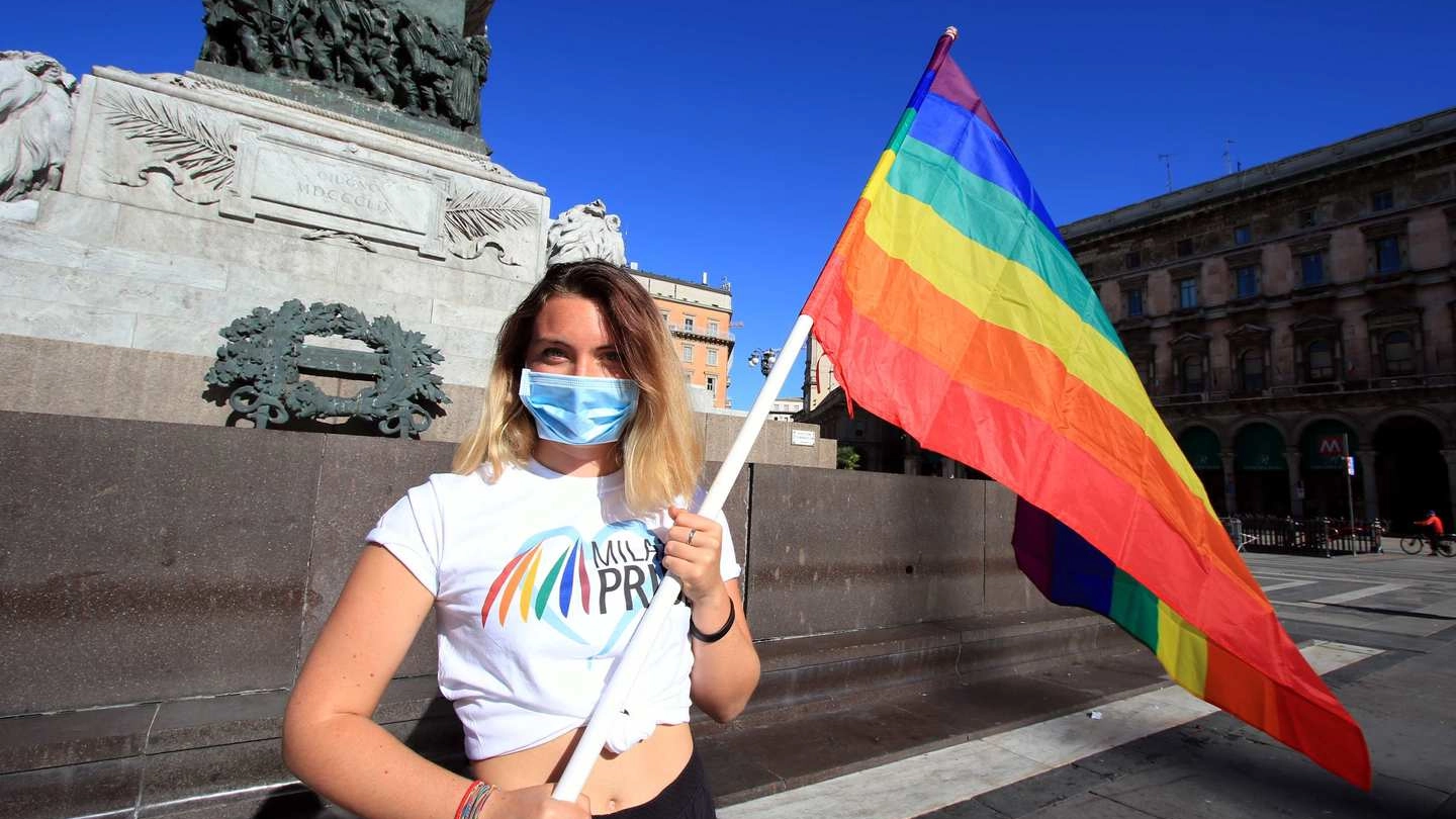 Milano, il Gay Pride ai tempi del coronavirus (Foto Ansa)