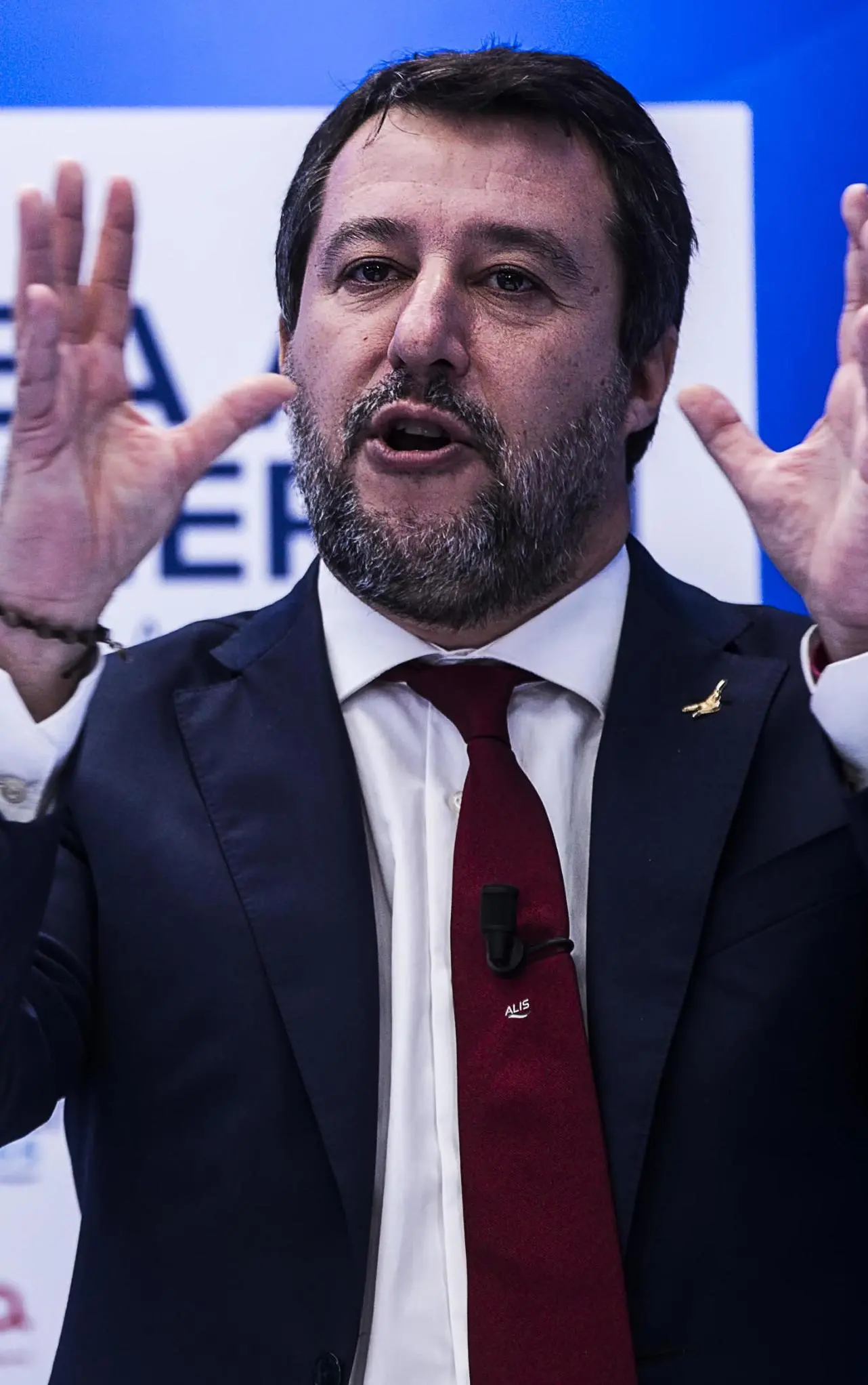 Moschea di via Maderna, interrogazione di Salvini alla Lamorgese