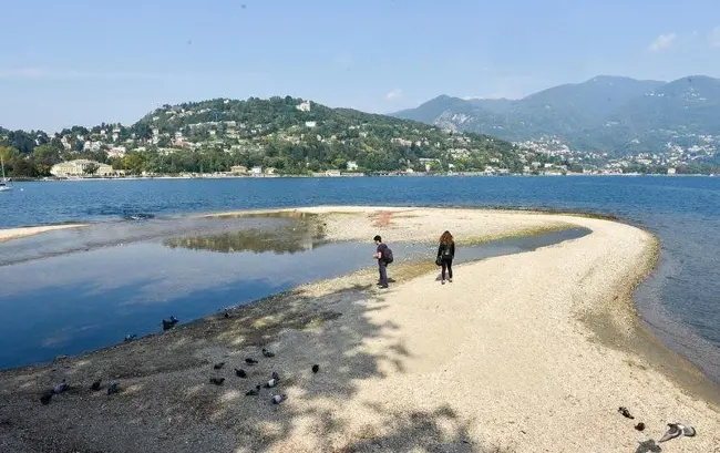 Allarme siccità per i laghi lombardi, Legambiente: "bisogna cambiare agricoltura"