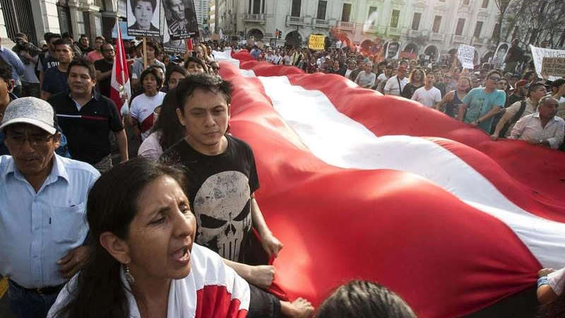 Proteste a Lima contro grazia Fujimori nel 2017 