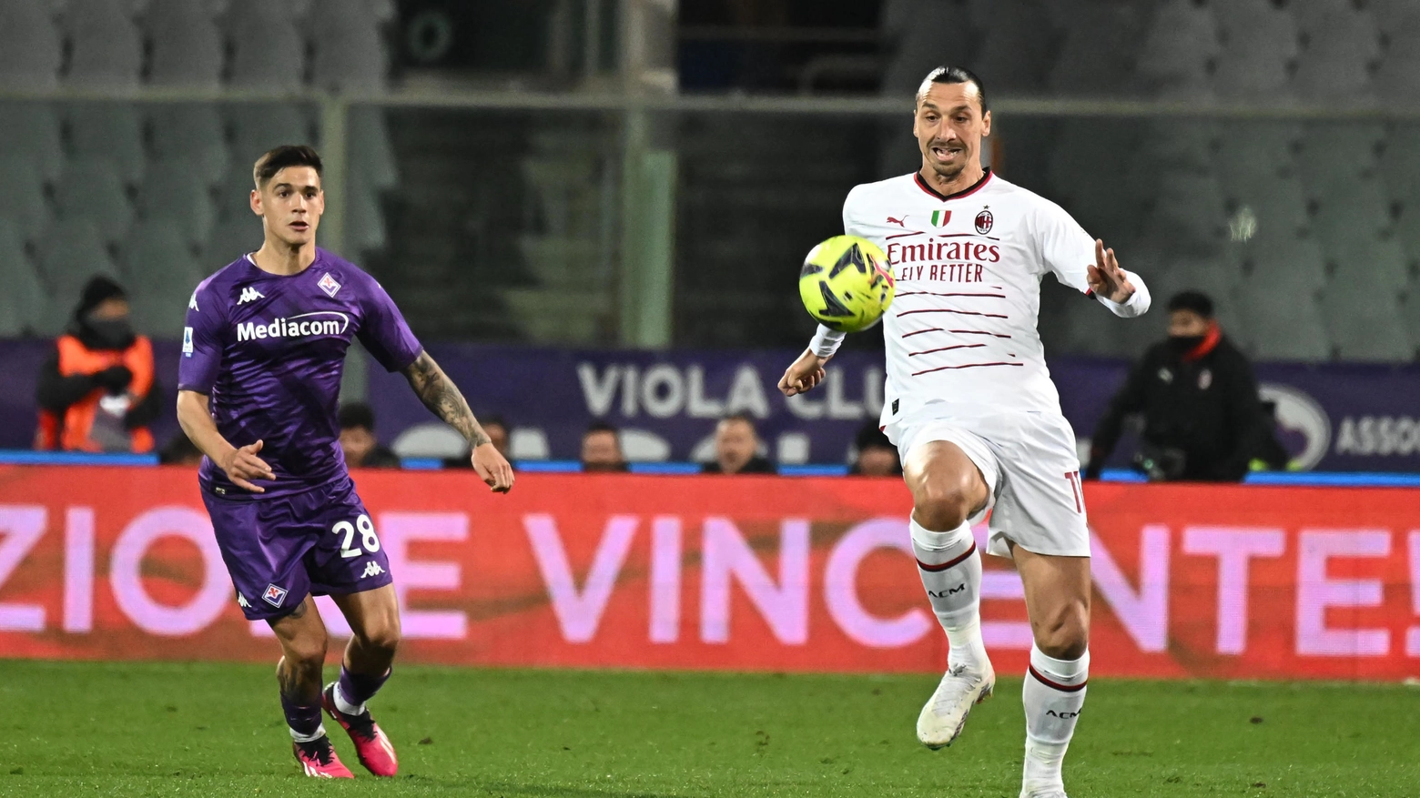 Milan spuntato e senza idee: la Fiorentina vince 2-1