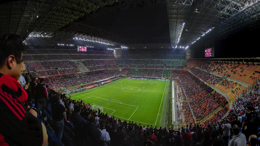 La coreografia messa in scena dal Milan in un San Siro sold out