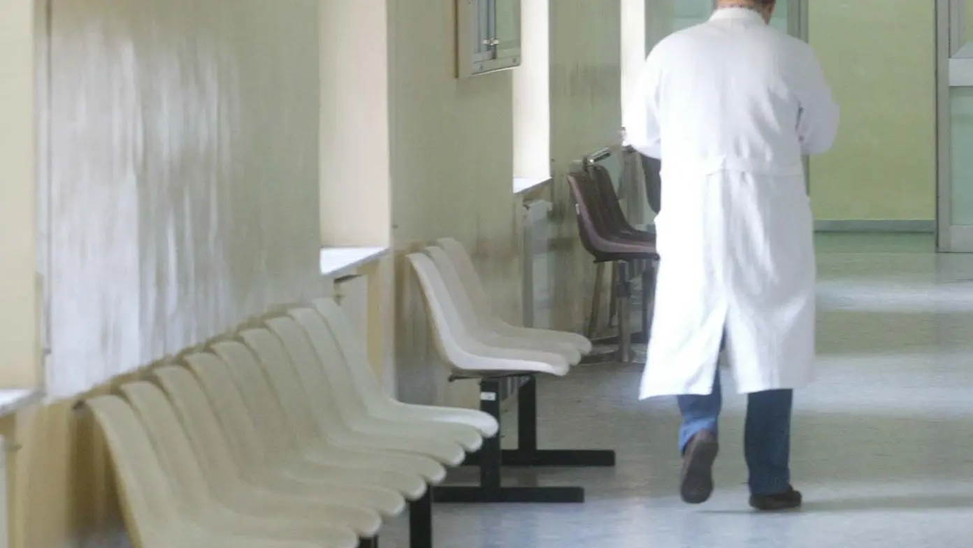 Una corsia d'ospedale (foto generica) Una corsia d'ospedale (foto generica)
