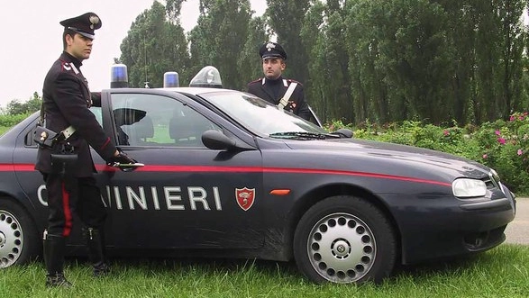 Carabinieri in azione: la droga è tra i principali fenomeni contro cui combattere Carabinieri in azione: la droga è tra i principali fenomeni contro cui combattere