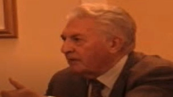 L'ex sindaco Renzo Zaffanella (Frame video YouTube)