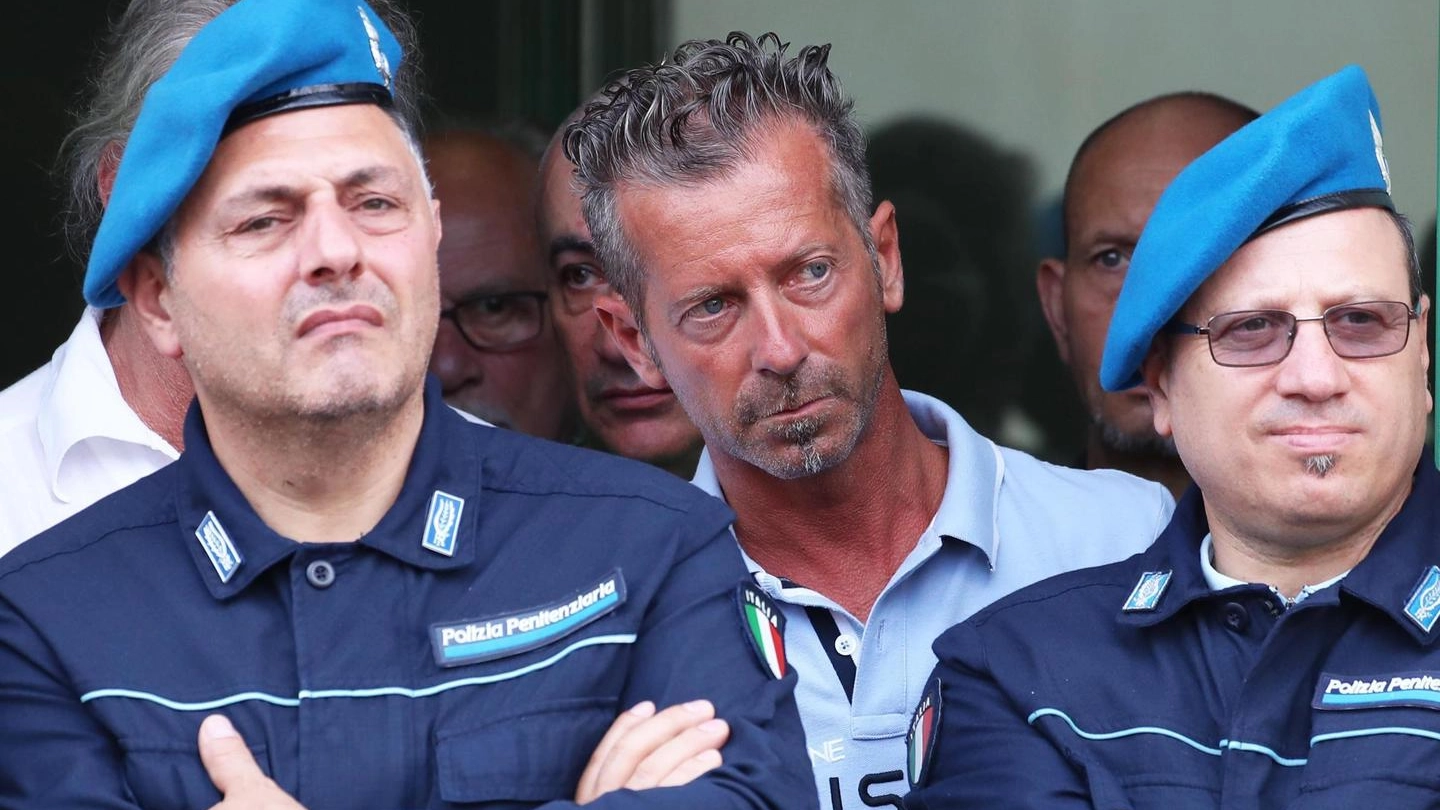 Massimo Bossetti è in carcere e sconta l’ergastolo per l’omicidio della ragazzina