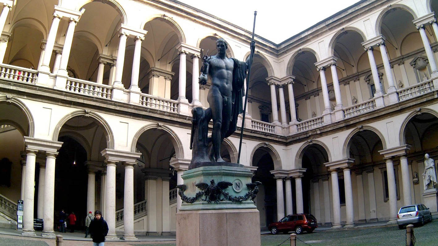 Napoleone Marte Pacificatore, la statua nel chiostro dell'Accademia di Brera