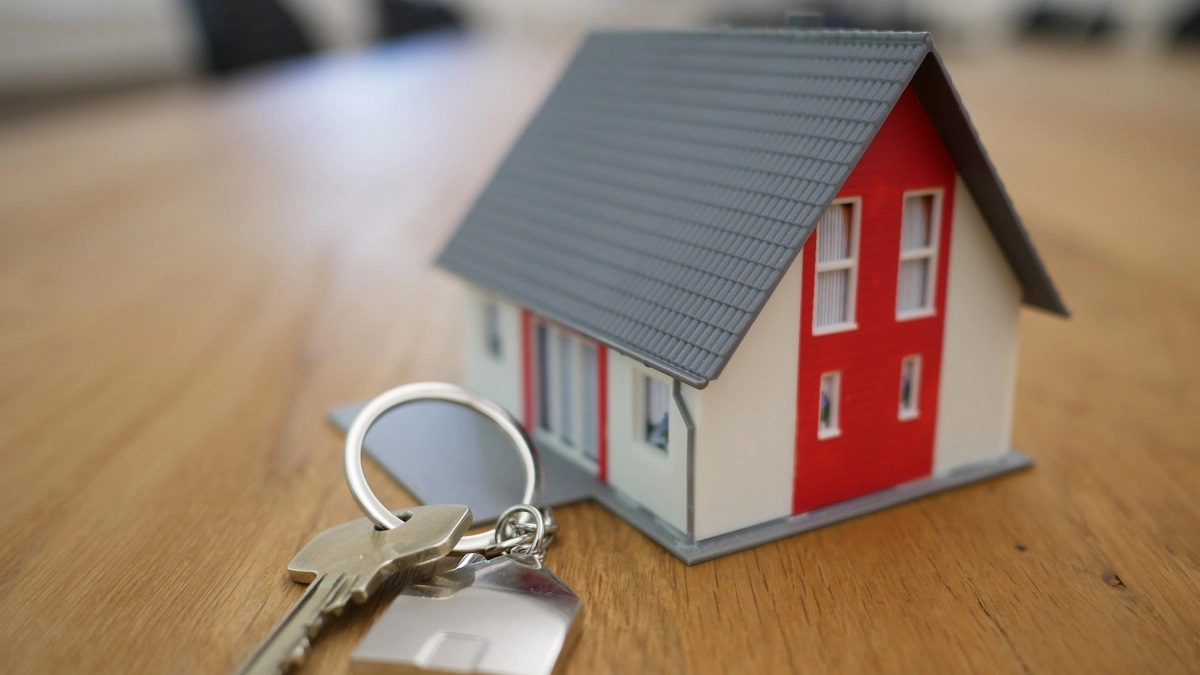 Per una casa 'chiavi in mano' in via Torino a Milano il prezzo medio è di 4,5 milioni di euro