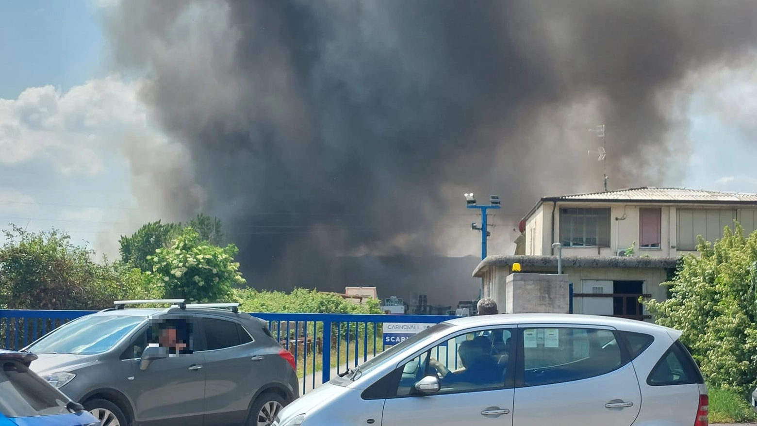 L'incendio alla Tecnofor di Paitone (Brescia) L'incendio alla Tecnofor di Paitone (Brescia)