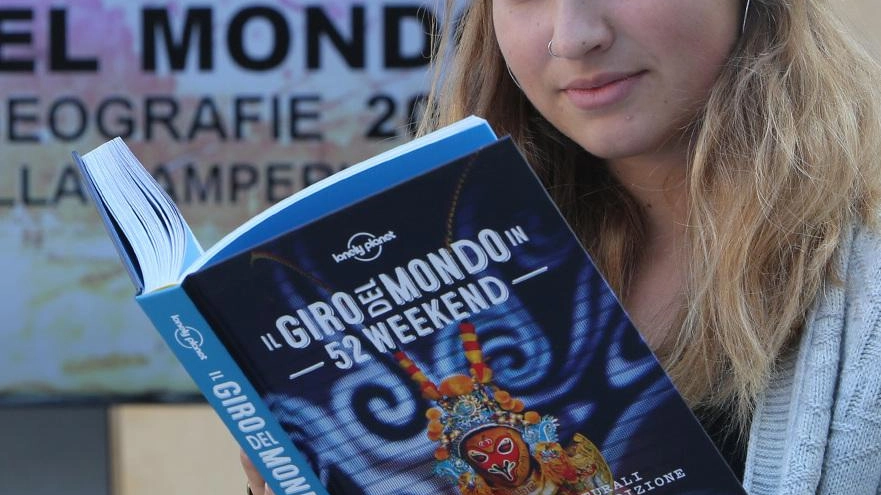 Le reti del mondo. Il web, le ciclabili e le ragnatele della criminalità Le reti del mondo. Il web, le ciclabili e le ragnatele della criminalità