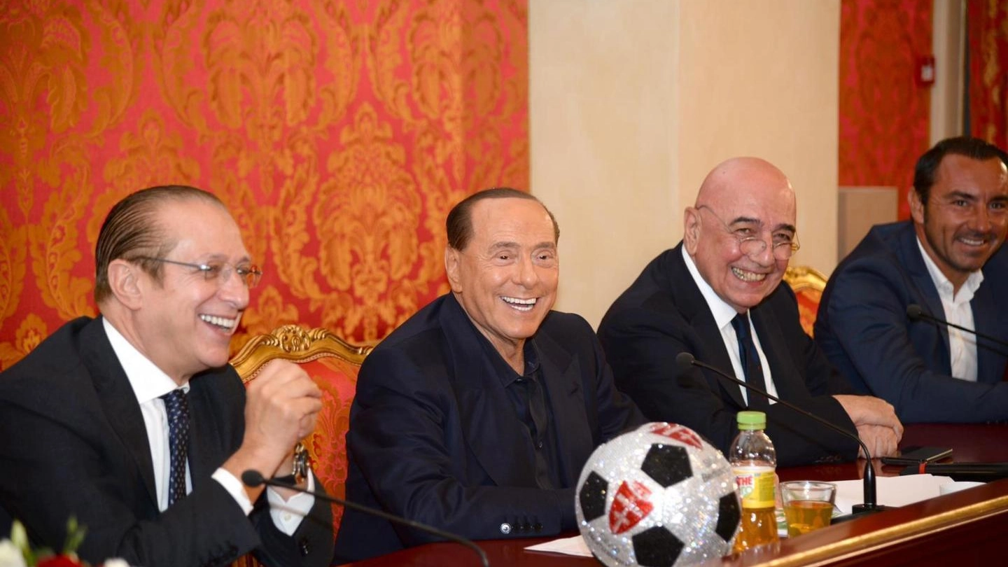 Paolo e Silvio Berlusconi, Adriano Galliani
