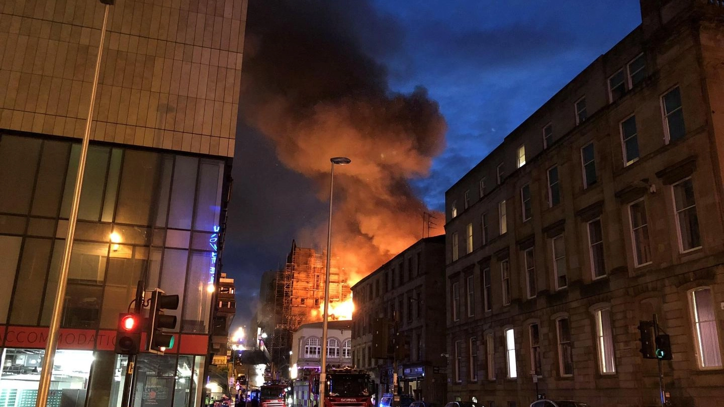 Glasgow, incendio alla scuola d'arte (Ansa)