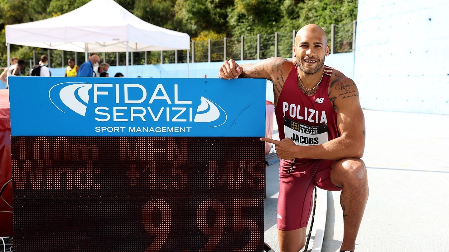 Marcell Jacobs, record italiano dei 100 metri con 9"95 (Dire)