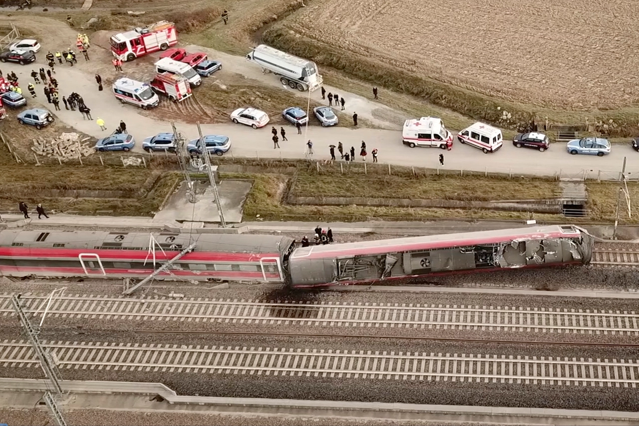 Il Frecciarossa deragliato a Livraga