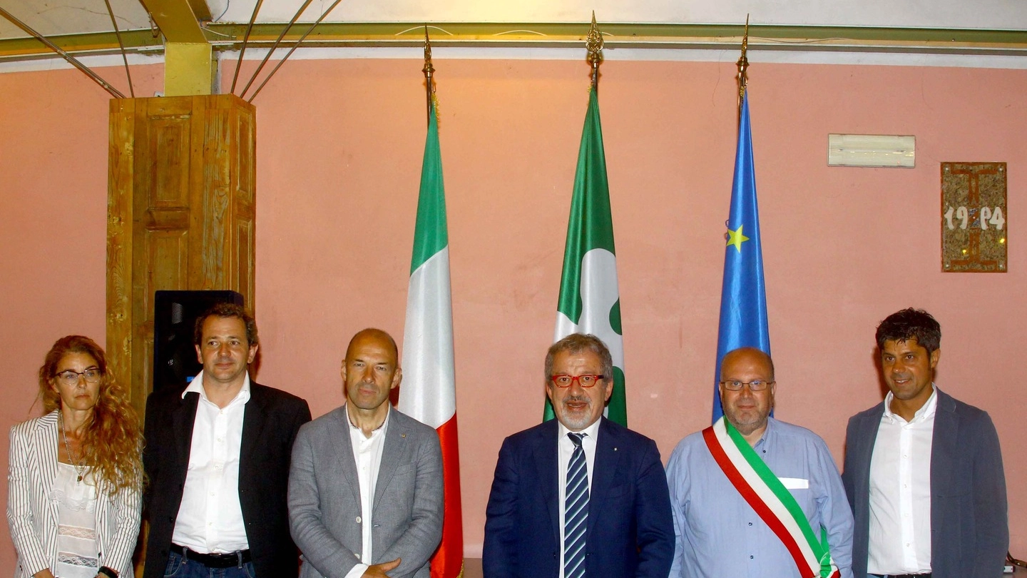 Roberto Maroni con i sindaci