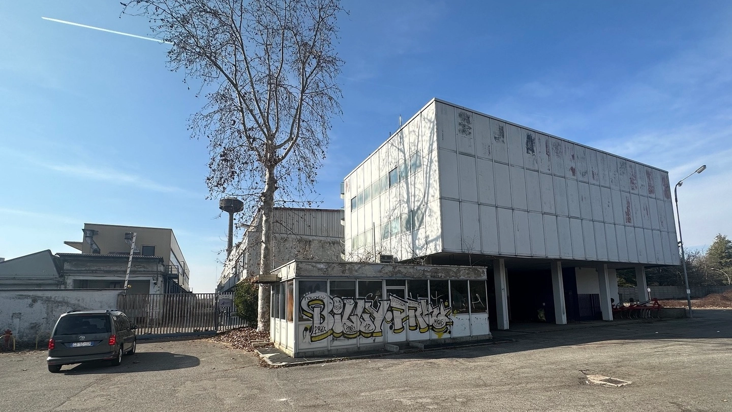 L'area dove sorgeva la storica azienda è gravemente contaminata da sostanze inquinanti