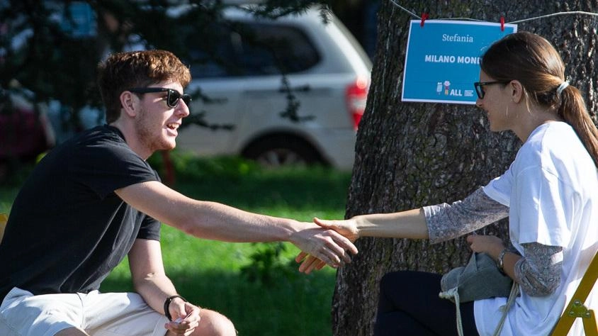 "Libri umani" in piazza per conoscere San Siro senza pregiudizi "Libri umani" in piazza per conoscere San Siro senza pregiudizi