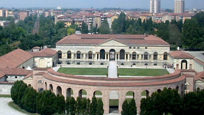 Una veduta di palazzo Te