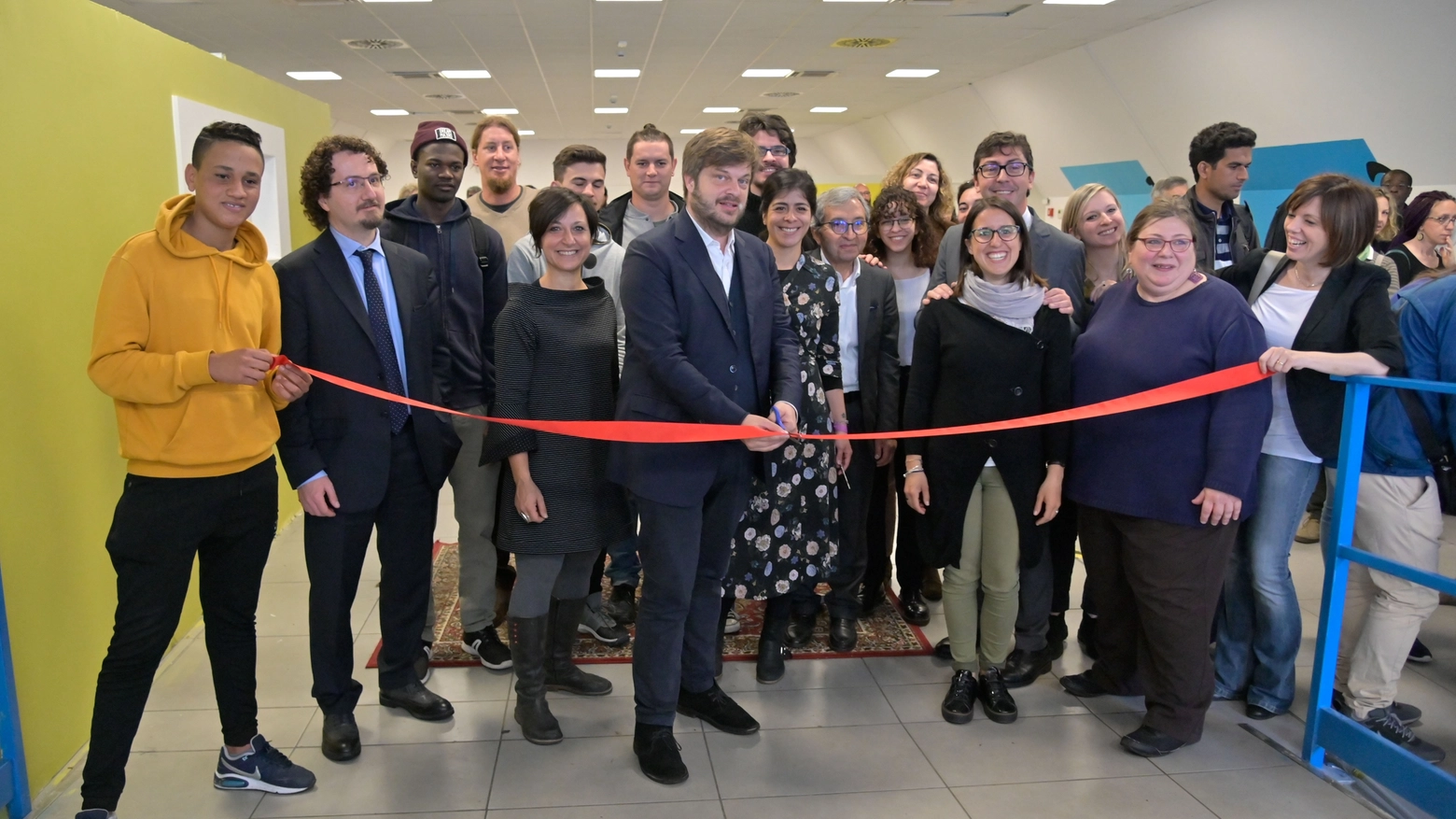 Via Zendrini, inaugurato nuovo centro servizi per minori stranieri