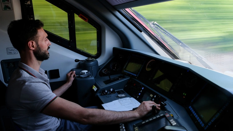 Trenord apre la selezione anche per macchinisti