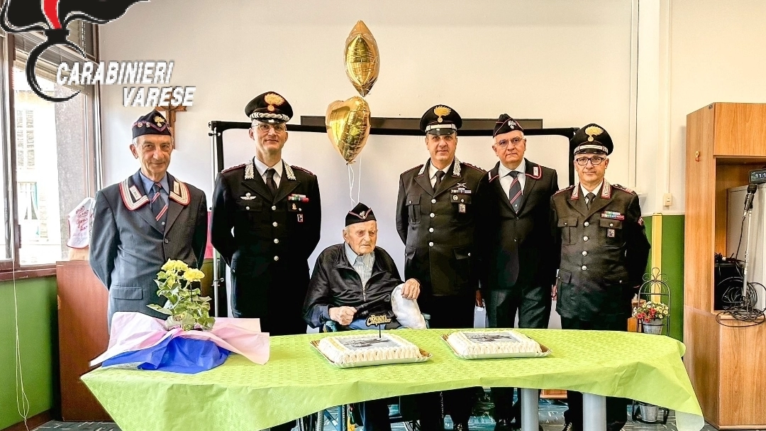 I festeggiamenti del carabiniere in congedo Armando Gobbato