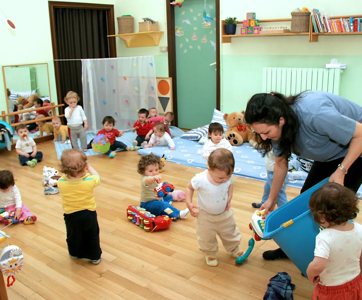 Nido, rette più basse e servizi su misura pensati per le famiglie