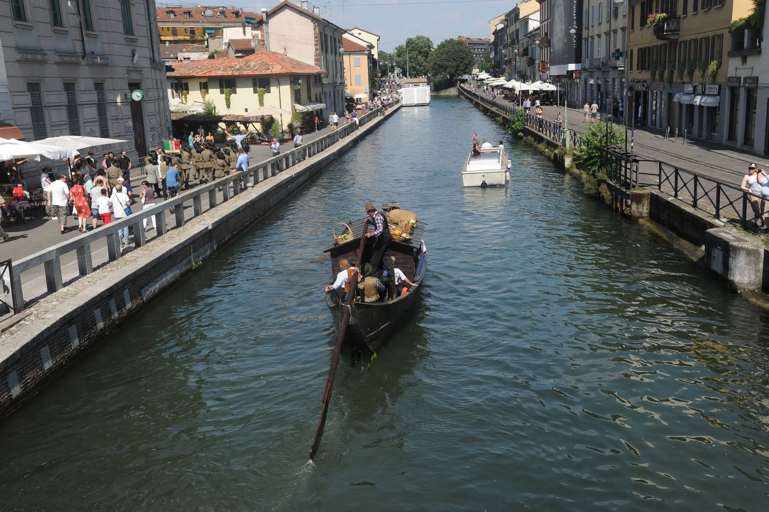 Navigli, Maroni: una sottoscrizione popolare per la riapertura