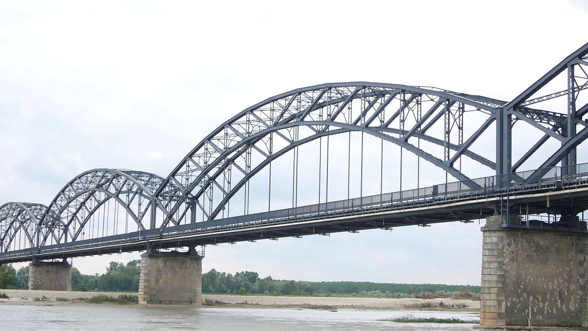 Il ponte della Gerola, uno dei due chiusi temporaneamente