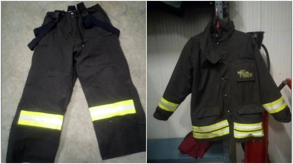 La divisa in nomex dei Vigili del Fuoco La divisa in nomex dei Vigili del Fuoco