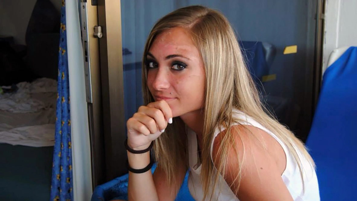 <p>Senago, i falsi sms e le bugie all’altra donna dopo il delitto: “Giulia? Dorme da un’amica” / <a href="https://www.ilgiorno.it/milano/cronaca/il-faccia-a-faccia-tra-giulia-tramontano-e-laltra-donna-il-falso-test-del-dna-e-il-blitz-di-alessandro-sotto-casa-tutte-le-bugie-del-barman-dalla-doppia-vita-lui4uwjm">L'alleanza delle donne tradite</a></p>