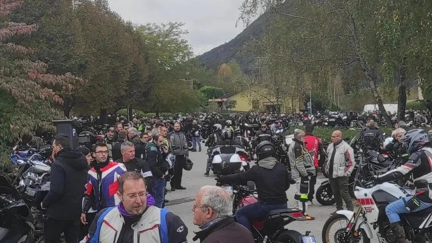 In centinaia al Motoraduno della memoria In centinaia al Motoraduno della memoria