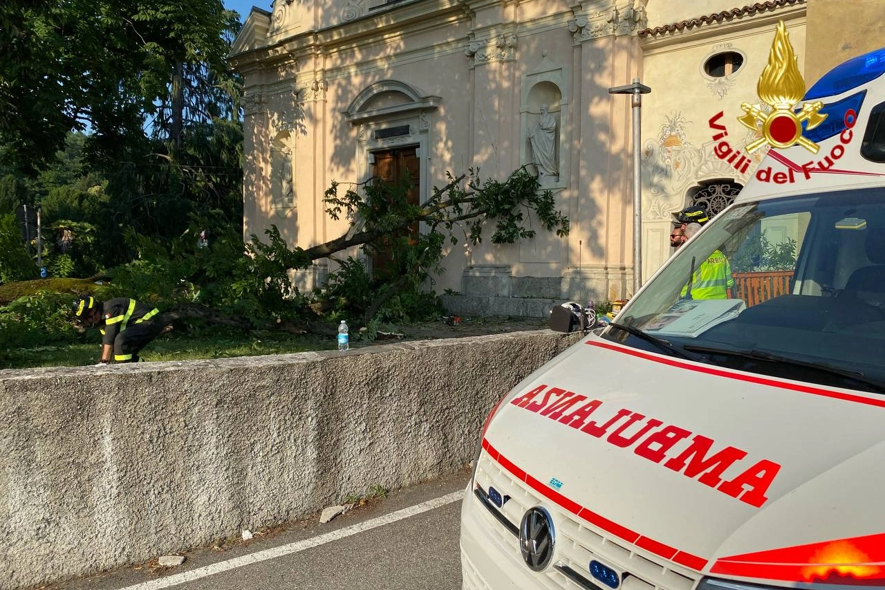 Luino, l'intervento dei soccorsi