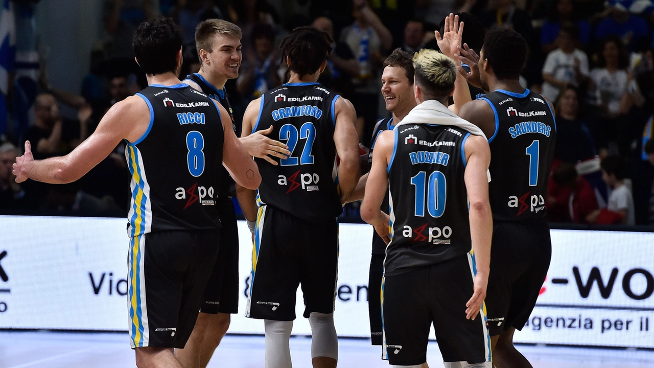 Serie A: Milano è prima, Cremona è splendida al secondo posto