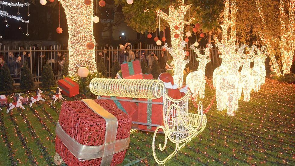 La Casa di Babbo Natale . Un tripudio di 531mila luci