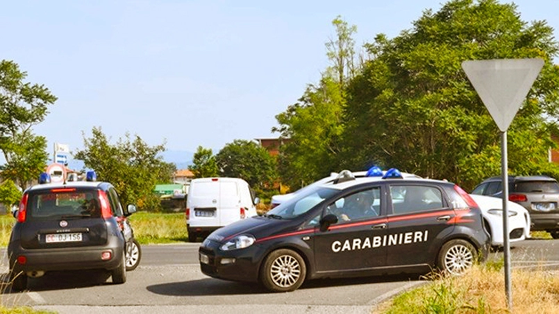 I carabinieri sul luogo dell'incidente