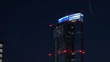 Luci bianche e blu a Milano: solidarietà del Pirellone - Regione Lombardia sostiene Israele