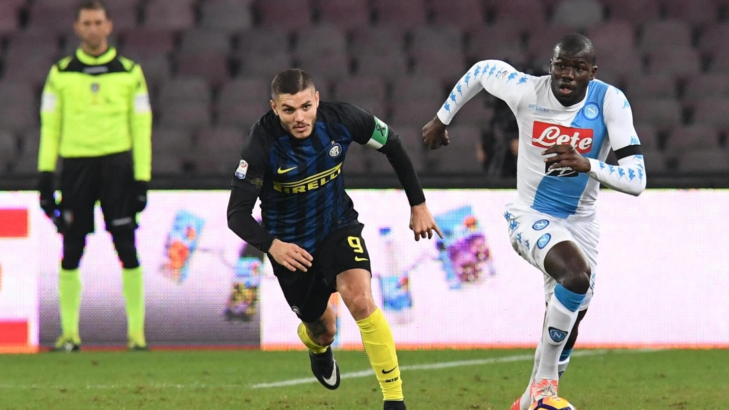 Icardi costretto a inseguire Koulibaly in Napoli-Inter