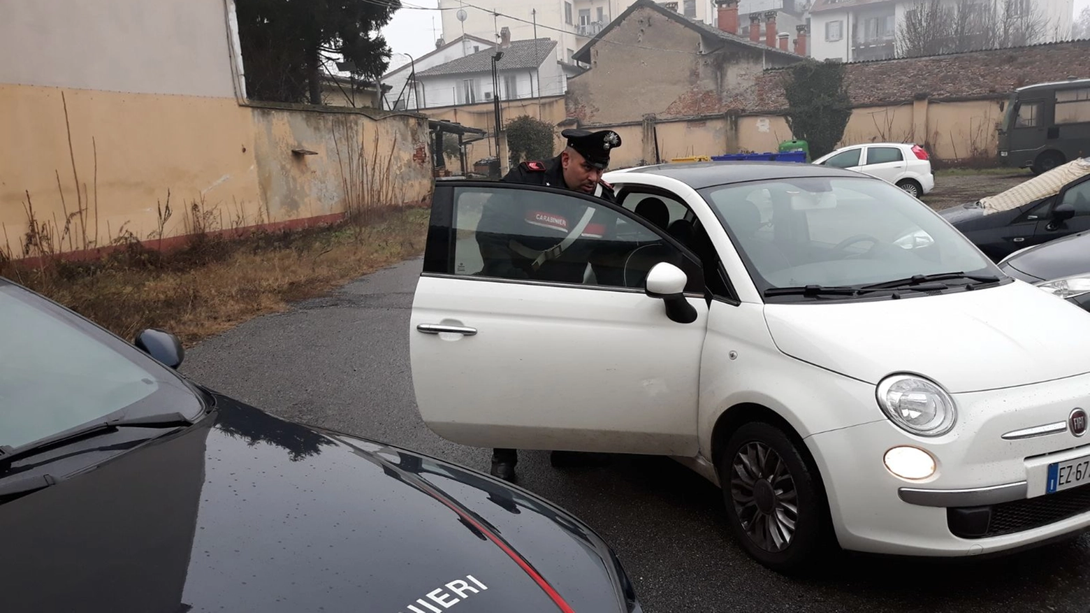 La Fiat 500 recuperata dai carabinieri