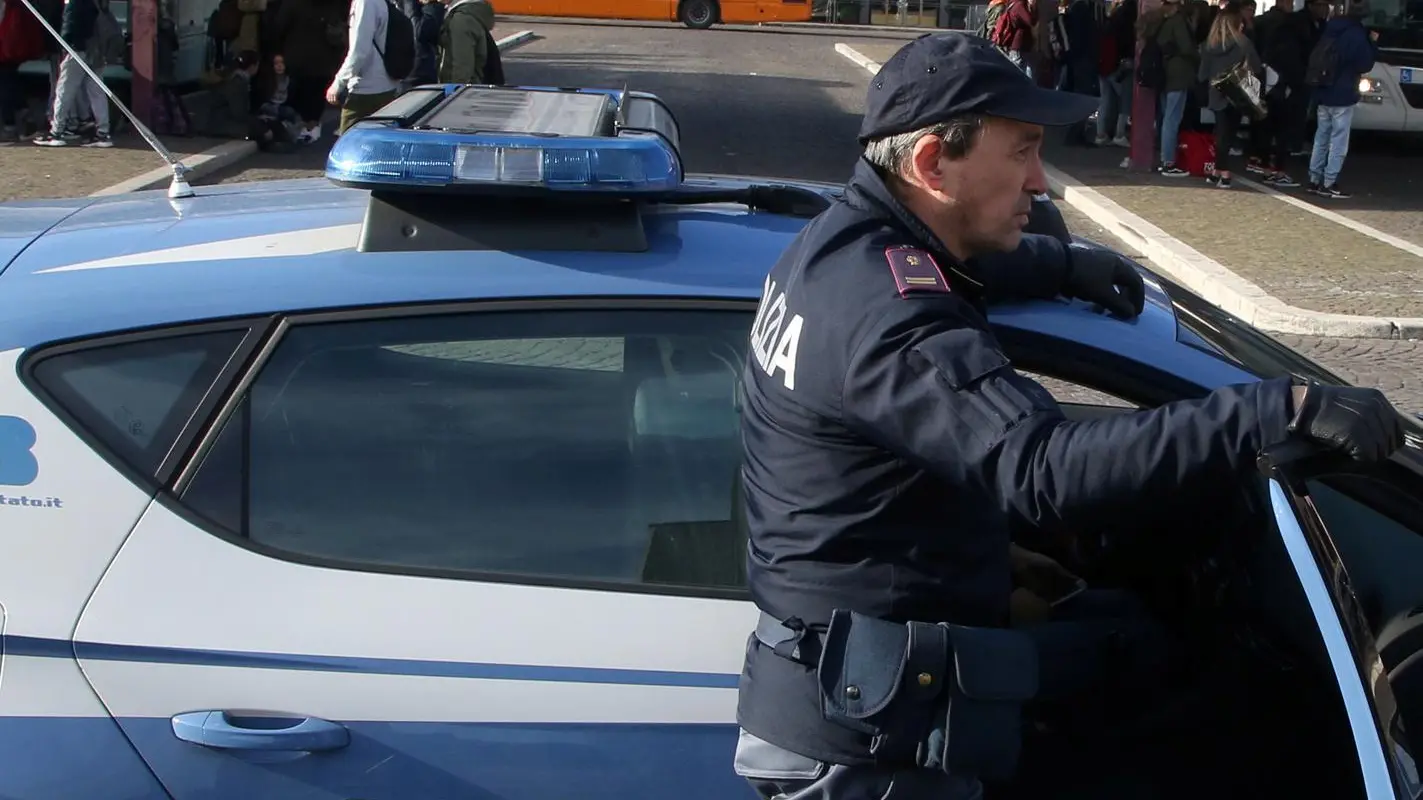 Autista picchiato e investito Quattro arresti Autista picchiato e investito Quattro arresti