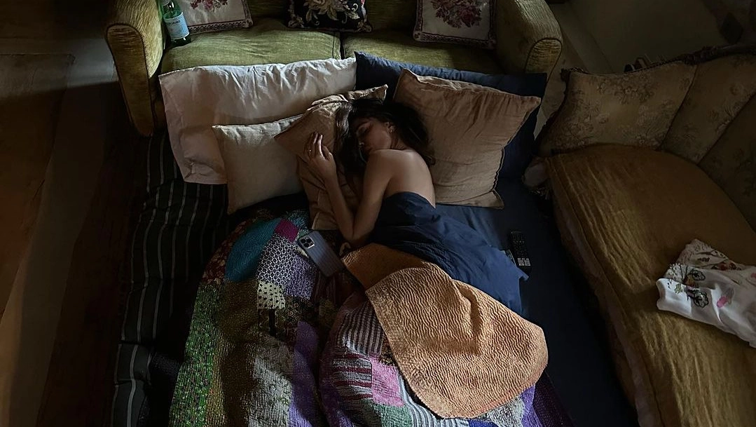 Belen in un momento di relax nella casa bresciana del fidanzato (da Instagram)