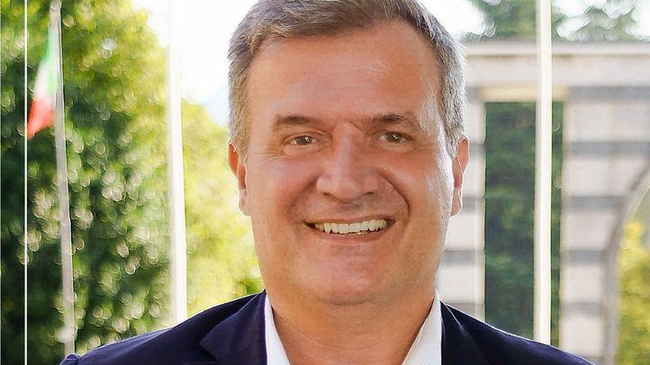 Roberto Canesi e Simone Verda candidati sindaco a Campione