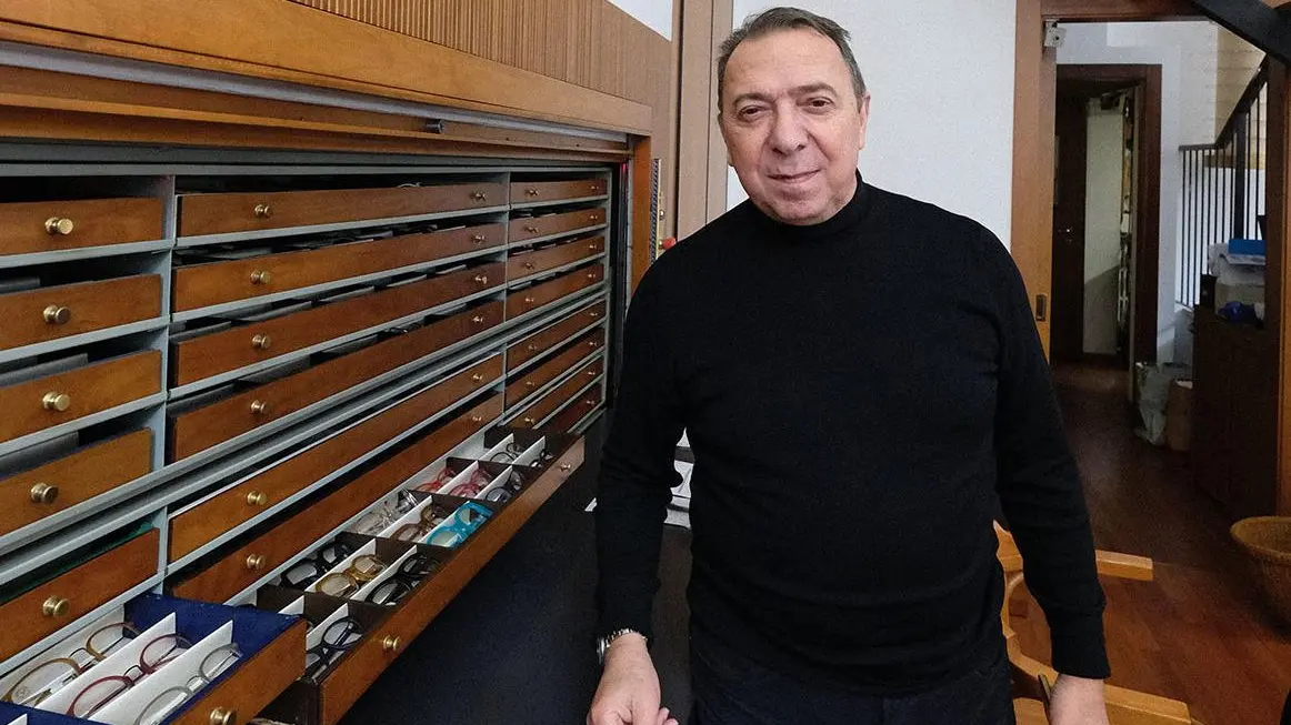 Vetrine spente e paura Un negozio su tre è vittima di furti "Soli nella città vuota" Vetrine spente e paura Un negozio su tre è vittima di furti "Soli nella città vuota"