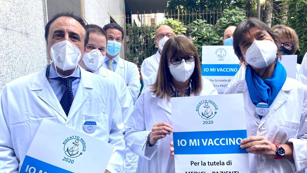 La campagna a favore del vaccino antinfluenzale promossa dai medici