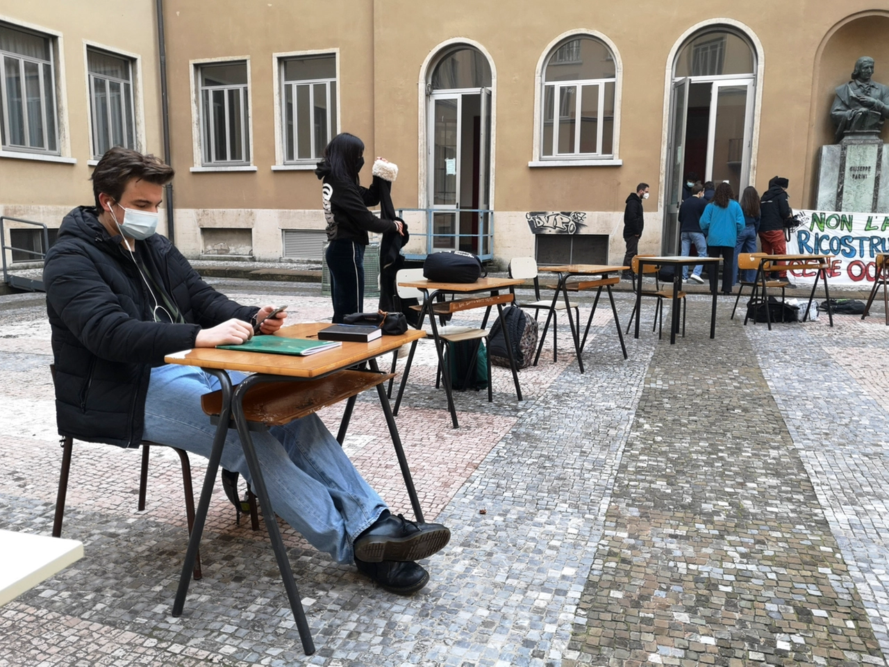 immagine di sfondo 6