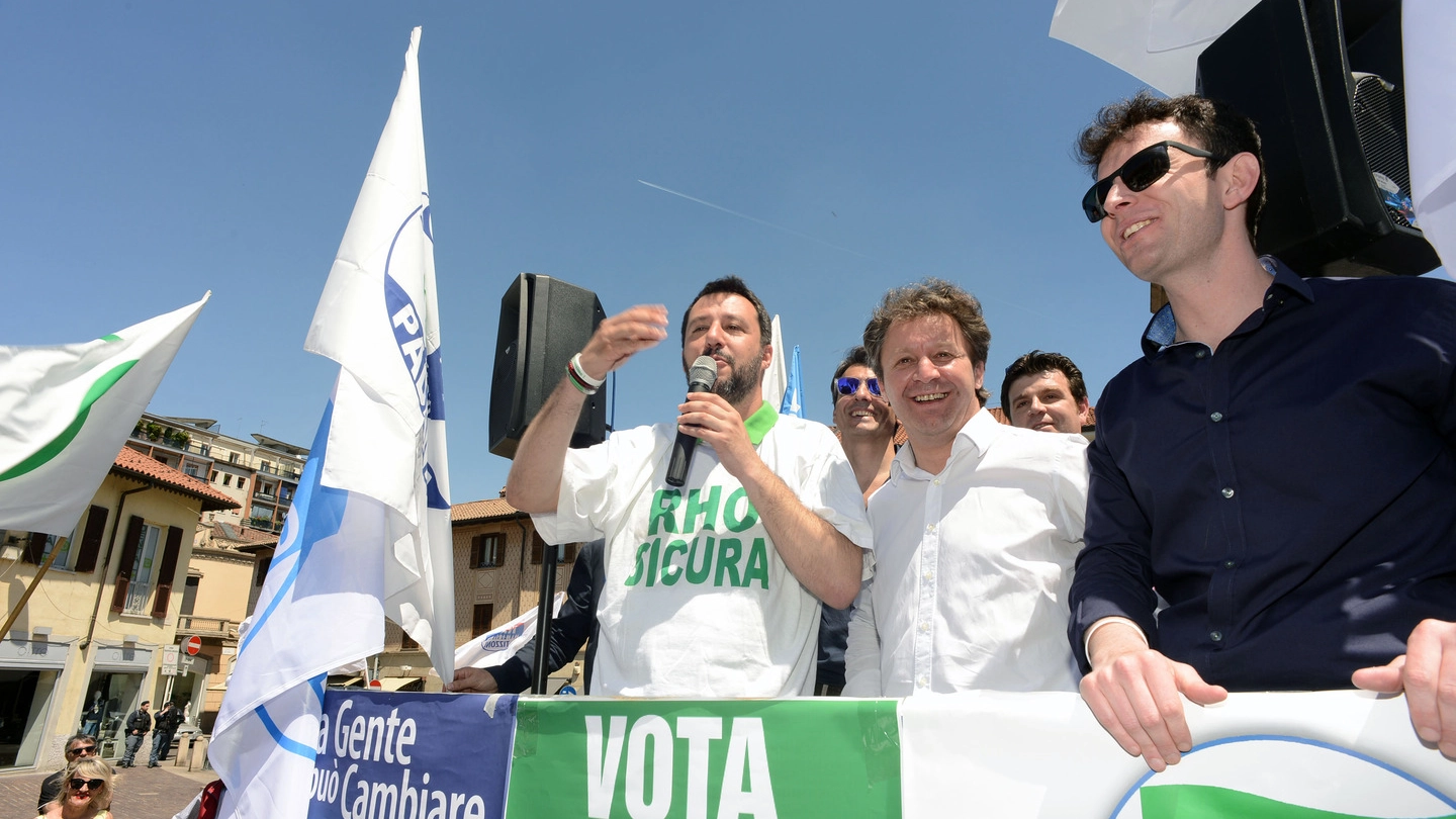 Matteo Salvini a Rho, sul palco col candidato sindaco Marco Tizzoni