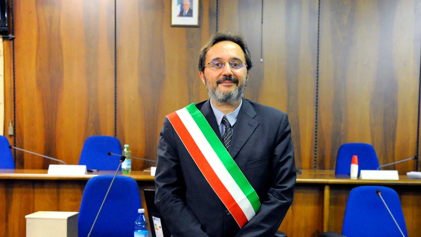 Il sindaco Rino Pruiti, il provvedimento è stato firmato dal prefetto Saccone Il sindaco Rino Pruiti, il provvedimento è stato firmato dal prefetto Saccone