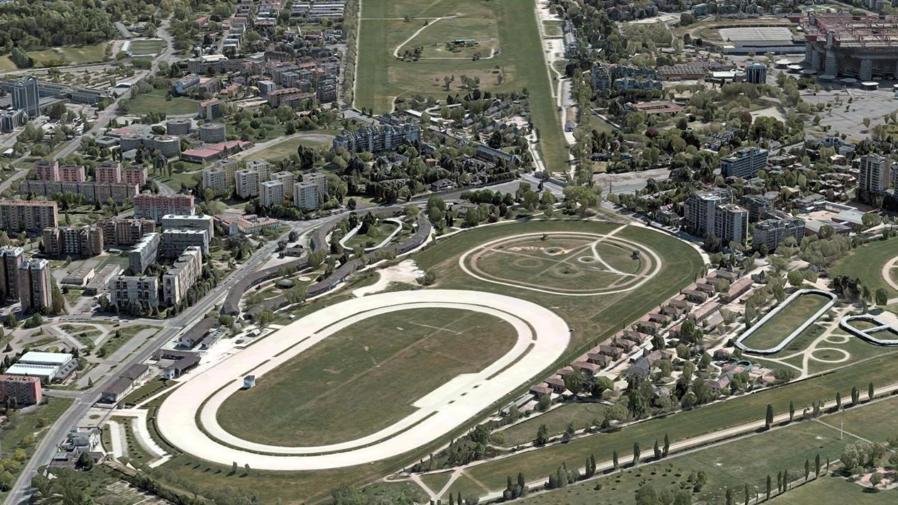 Stadio, confronto in Consiglio Troppi "no" nel centrosinistra Voto congelato sulla Maura Stadio, confronto in Consiglio Troppi "no" nel centrosinistra Voto congelato sulla Maura